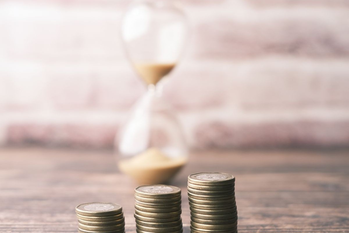 Navigation - link to business/debt/compound_interest