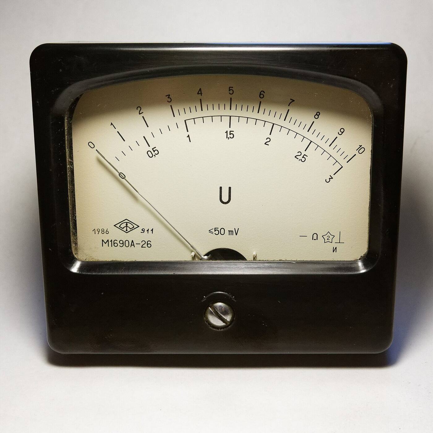 Navigation - link to science/physics/electrical/voltage